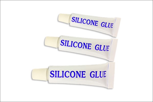 You are currently viewing The Advantages of Small Pack Silicone Glue